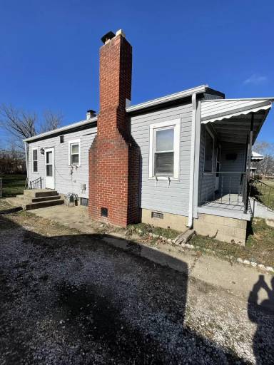 Main picture of 3336 Hovey St