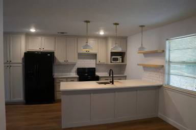 Main picture of 737 Hallvale Dr