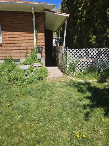 Main picture of 393 Tyhee Ave