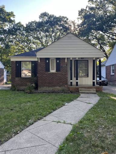 Main picture of 19329 Sussex St