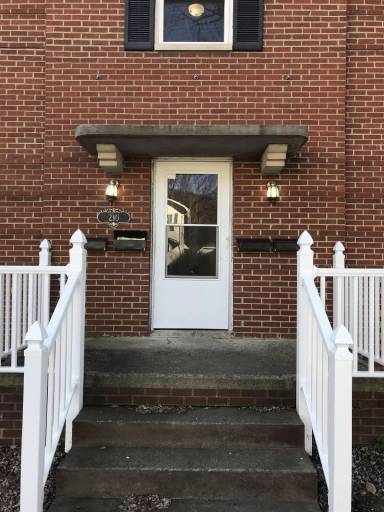 Main picture of 210 Marks Ave