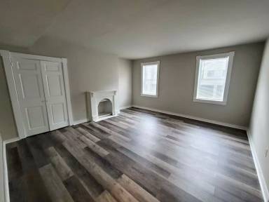 Main picture of 506 W Franklin St