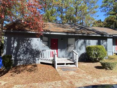 Main picture of 3594 Torbay Dr