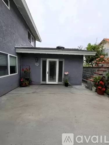 Main picture of 25441 Mina Ct