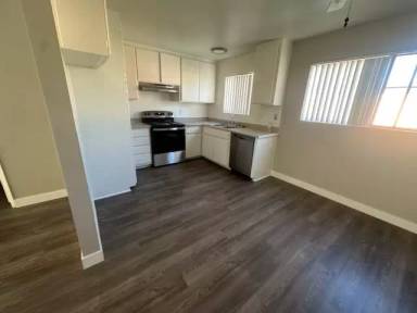 Main picture of 930 Enterprise Ave