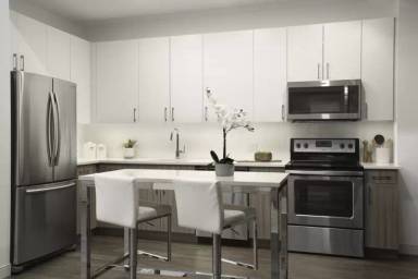 Main picture of 1811 Core Ave
