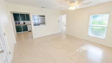 Main picture of 640 47th St