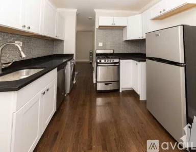 Main picture of 2129 N Dayton St