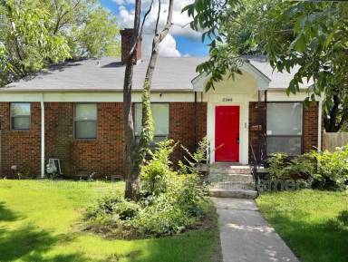Main picture of 2544 Cashion Pl
