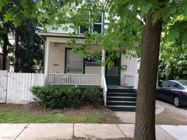 Main picture of 816 Brookwood Pl