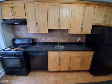 Main picture of 37 Duncan Ave