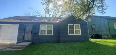 Main picture of 7933 Brooklyn Ave