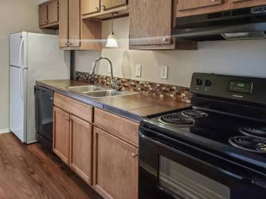Main picture of 302 Manuel Dr
