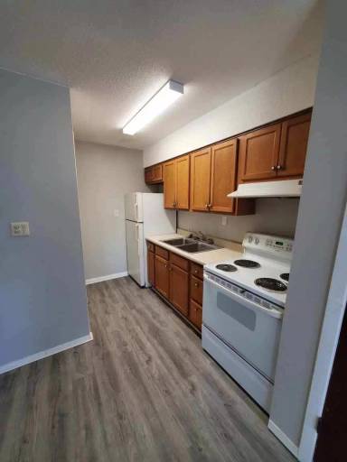 Main picture of 115 S Main St