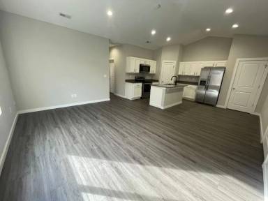 Main picture of 13550 W Haskell Ct