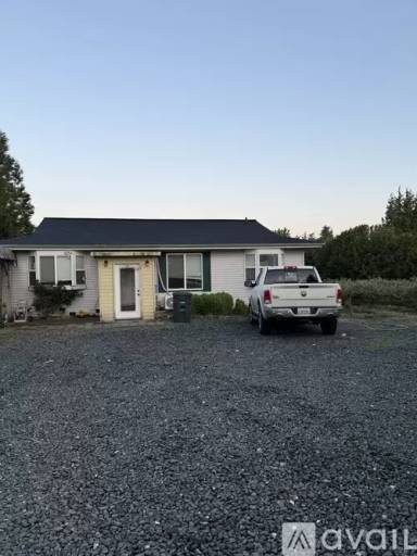 Main picture of 7025 Hannegan Rd