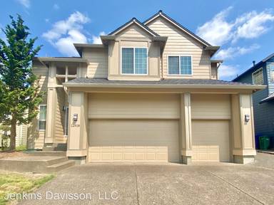 Main picture of 12918 SE Braemark Pl