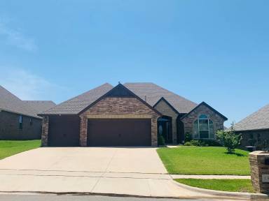 Main picture of 4305 NE Flycatcher Ln