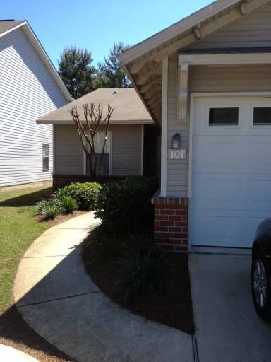 Main picture of 101 Via Largo