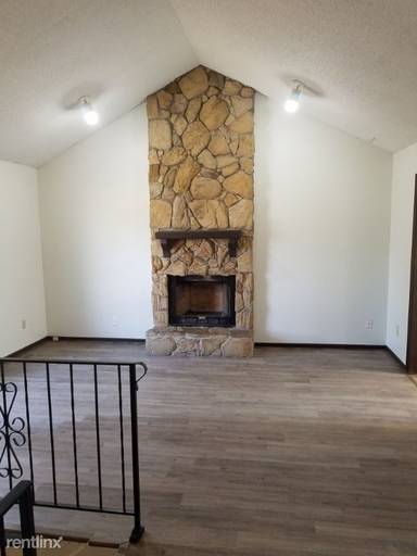 Main picture of 12914 S Blackfoot Dr