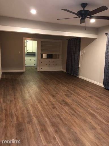 Main picture of 960 N H St