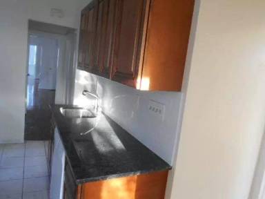 Main picture of 206 S 4th Ave