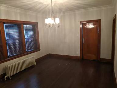 Main picture of 1430 Maple Ave