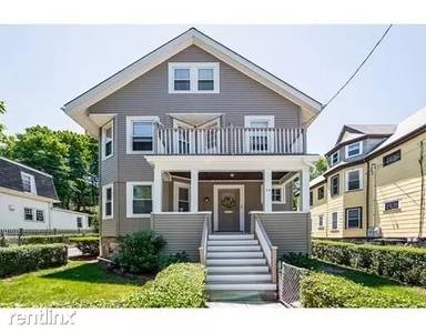 Main picture of 24 Gardenside St
