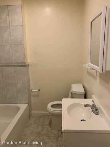 Main picture of 223 W End Ave