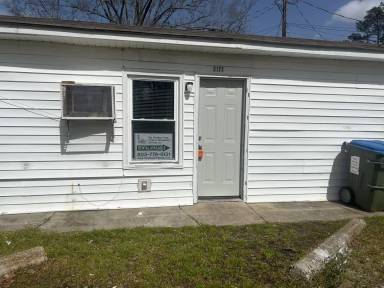 Main picture of 2175 McCravy St