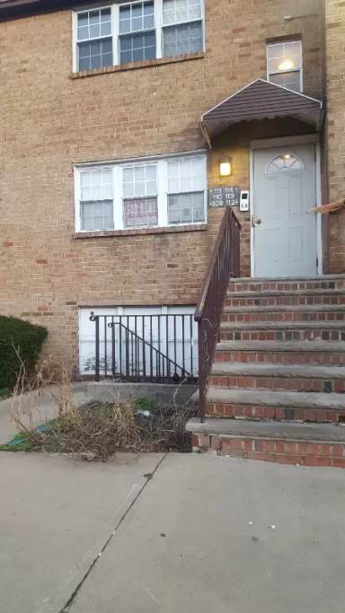 Main picture of 106 College Dr