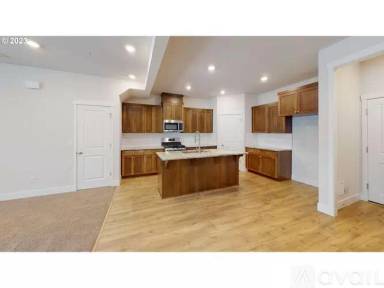 Main picture of 6919 NE 16th Ave