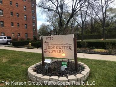 Main picture of Edgewater Towers Condominiums