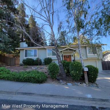 Main picture of 213 Midway Dr