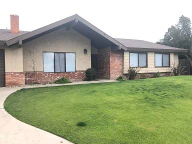 Main picture of 6900 Klamath Way