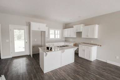 Main picture of 87 Stockyard Rd