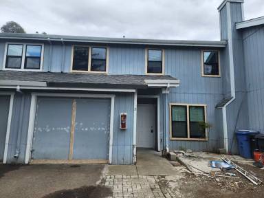 Main picture of 211 Observatory Ave