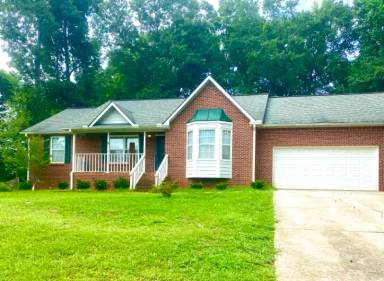 Main picture of 374 Whaleys Lake Dr
