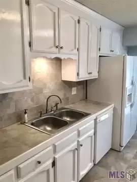 Main picture of 2120 General Adams Ave