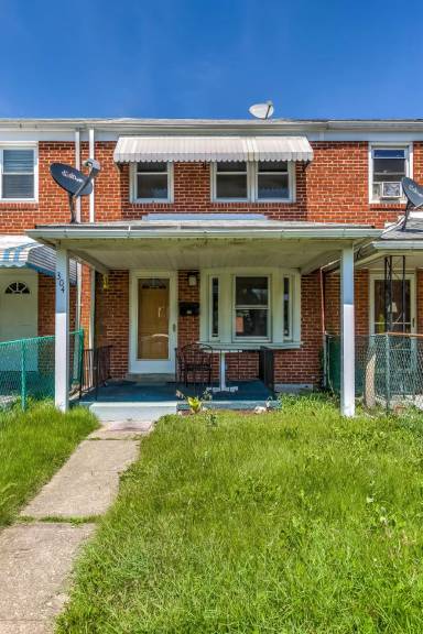 Main picture of 306 Stemmers Run Rd