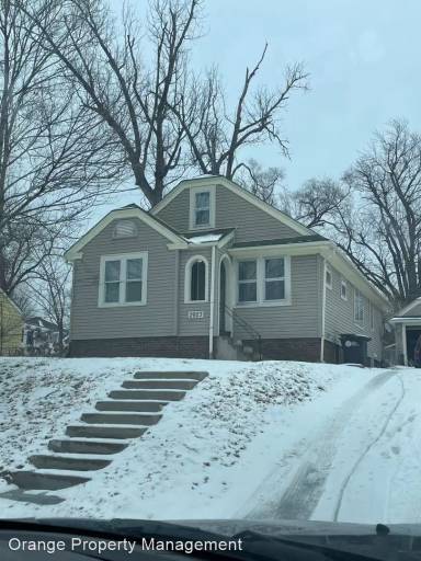 Main picture of 2923 N 48th St