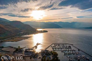 Main picture of 1350 W Woodin Ave