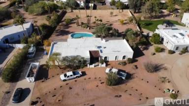 Main picture of 10432 N 61st Pl
