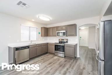 Main picture of 11834 W Sunnyside Dr