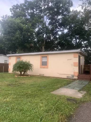 Main picture of 5461 Lenox Ave