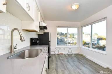 Main picture of 501 41st Ave
