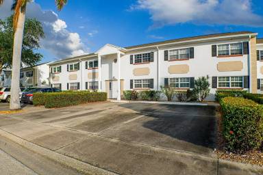 Main picture of 7031 Cedarhurst Dr