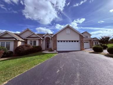 Main picture of 2513 Cherry Ln
