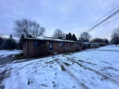Main picture of 4526 Middletown Rd E