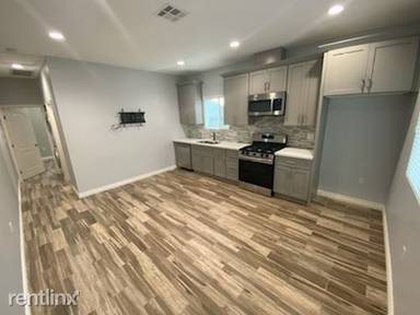 Main picture of 837 E Palm Ave
